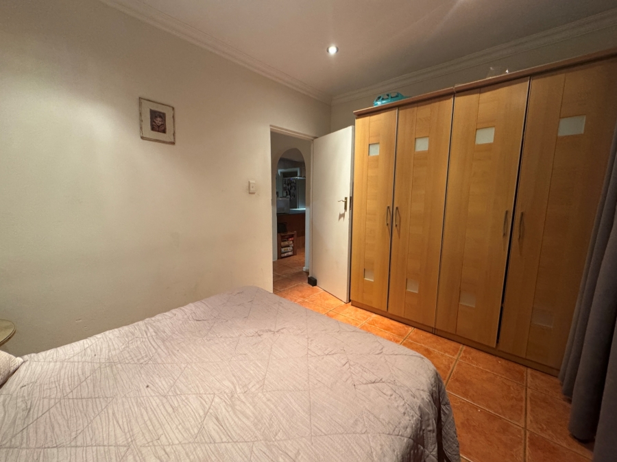 To Let 2 Bedroom Property for Rent in Lochnerhof Western Cape